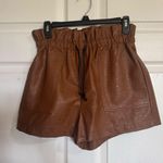 Blu Pepper Dress shorts  Photo 0