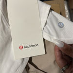 Lululemon NWT!  Speed Up Shorts Size 8 Regular WHITE New With Tags NWT RARE Photo 5