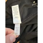 Athleta  Aura Sonar Capri Leggings Black sz XS Mesh Yoga Running Athletic Pants Photo 4