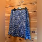Ann Taylor  loft, 100% silk blue and white skirt with side zipper. Size 10 Photo 2