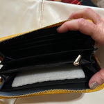 Relic  Purse & Unbranded Matching Wallet Photo 5