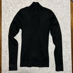 Abercrombie & Fitch Abercrombie Cut-Out Long Sleeve Sweater Photo 0