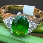 Vintage Emerald Green Birthstone Cubic Zirconia CZ Stone Gold Photo 1