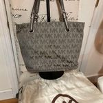 Michael Kors signature shoulder bag tote with dust bag MK LOGO SHOULDERBAG GREY Photo 6