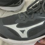 Mizuno wave lightening Z6 volleyball shoes Photo 2