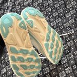 Hoka  Clifton 9 Photo 4