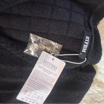 Elegant Black Button Photo 2