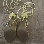 FEMME LA Luce Minimal Heeled Sandal in Sol Yellow Size 5 Photo 6