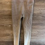 Varley  Dover Sz XS Legging laser cut ombre seamless white beige Photo 1
