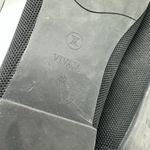 Vivaia Eartha Pointed Photo 5