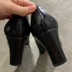 Cathy Jean  Black Leather Chunky Heel Pumps SZ 7.5 Photo 3