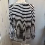 Vineyard Vines Sweater Photo 3