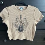 RSQ  Top Crop Photo 0