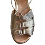 Like New Earth Brand Leather Aloha Sandals Gold Size 8.5 Photo 2