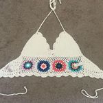 Arizona Jeans Arizona white flower crochet crop top size large Photo 3