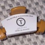 Teleties Hair Clip in Mustard Yellow Photo 0