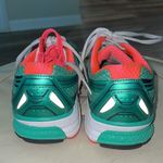 Saucony  GUIDE 9 Green, Coral and White Running shoes Photo 5