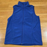 Lands' End Lands’end outfitters light weight fleece vest size medium. Photo 0