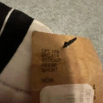 Daniel Cremieux NWT Cremieux stripe shorts size 14 Photo 4