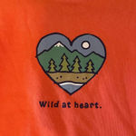 Life is Good Women’s Wild at Heart coral colored short sleeve t-shirt XS Photo 2