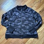 Athleta  Triumph Full Zip Jacket Black Camo Sz 1X Photo 1