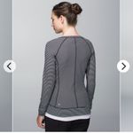 Lululemon  Race Your Pace Long Sleeve Sz 10 Photo 2
