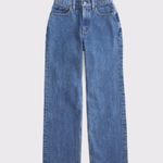 Abercrombie & Fitch Abercrombie 90s High-Rise Relaxed Jeans Curve Love Photo 3