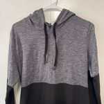 Alo Yoga Alo Gray and Black Hooded Sweatshirt Photo 1