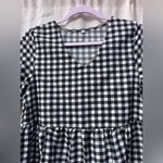 Elegant Black and White Checkered Midi Dress Photo 4