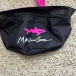 Maui and Sons NWOT  Fanny pack. Photo 1