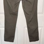 Merrell Dark Khaki Pants Sz 4 Tapered Leg Zipper Pockets Photo 10