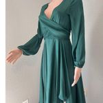 Selfie Leslie Here Comes The Sun wrap Tied waist fit flare Party Dress green Satin size 6 #171 Photo 5