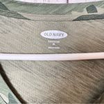 Old Navy  Everywear Camo V-Neck  Short Sleeve T-Shirt Sz M NWT Photo 5