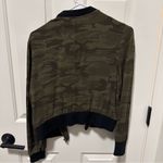 Me Jane lightweight Camo Bomber Jacket Photo 3