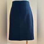 Ann Taylor  Black Midi Elastic Waist Skirt Closure Zipper On Side Sz 4 Photo 3