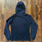 The North Face Black Sweater with Cozy Warmth and Sleek Design medium Photo 3