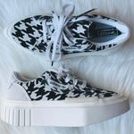 Adidas NWT  Hypersleek Shoes Photo 4