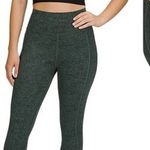 Athleta salutation stash pocket II 7/8 Leggings S Green Ankle Length High Waist Photo 0