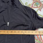 Tek Gear  workout gear women's size medium black pullover long sleeve 1/4 zip top Photo 3