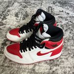Nike  Air Jordan 1 Retro High Heritage Photo 2