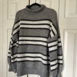 Vestique  Sweater Photo 2