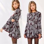 Ecote Sascha Bell Sleeve Dress Photo 0