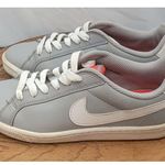 Nike Court Majestic Grey White Court Athletic Shoe Sneaker Women's Size 6 Photo 5