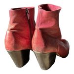 Isola Lani Wine Burgundy Red Leather Heeled Ankle Boots Women’s Size 10 Photo 3