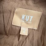 Kut From The Kloth KUT FROM THE CLOTH Nadine Crop Jacket In Brown
SIZE XS casual chic cropped Photo 4