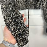 HYFVE  Chiffon Cropped Long Sleeve Front Tie Animal Print Blouse Size Small Photo 5