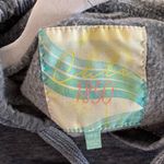 Cali 1850 Hoodie  New York 85 Medium Size Photo 2