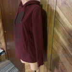 The North Face Women’s Medium Burgundy Half Dome Pullover Hoodie Photo 5