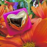 Pink gold tone heart cocktail ring Photo 3