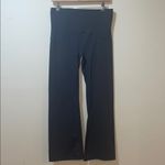 Spanx Women's Like New  Booty Boost Flare Yoga Pants Photo 3